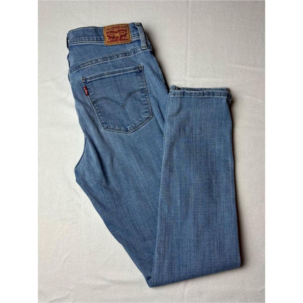 Levis 311 Shaping Skinny Jeans Light Wash Blue Denim Womens Size 30 Mid Rise